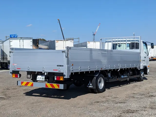 三菱 ファイター 2KG-FK62F(2WD)の写真4