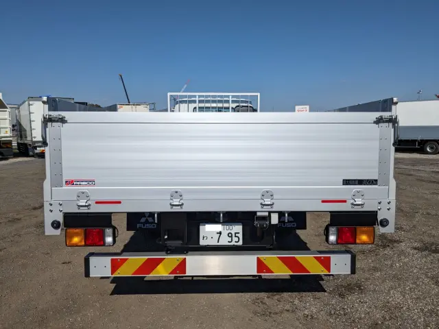三菱 ファイター 2KG-FK62F(2WD)の写真5