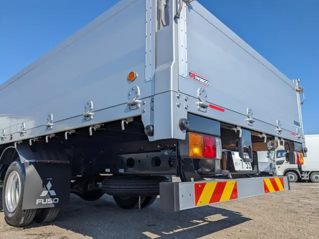 三菱 ファイター 2KG-FK62F(2WD)の写真7