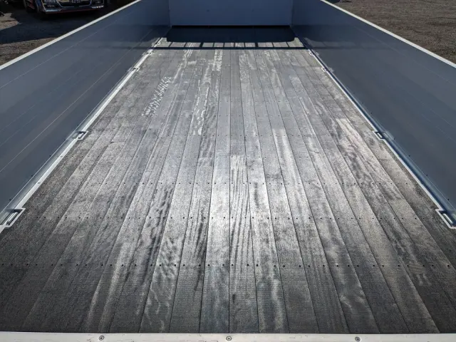 三菱 ファイター 2KG-FK62F(2WD)の写真10
