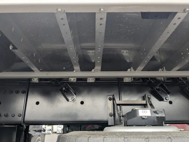 UD クオン 2PG-CD4FA(6x2)の写真29