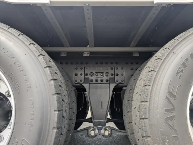 UD クオン 2PG-CD4FA(6x2)の写真37