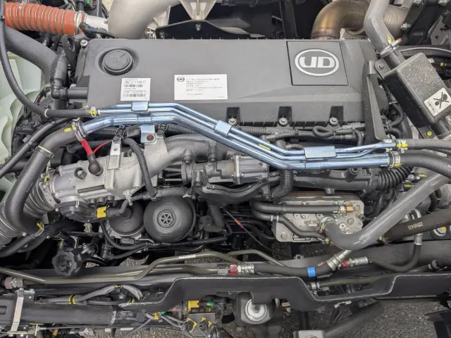 UD クオン 2PG-CD4FA(6x2)の写真41