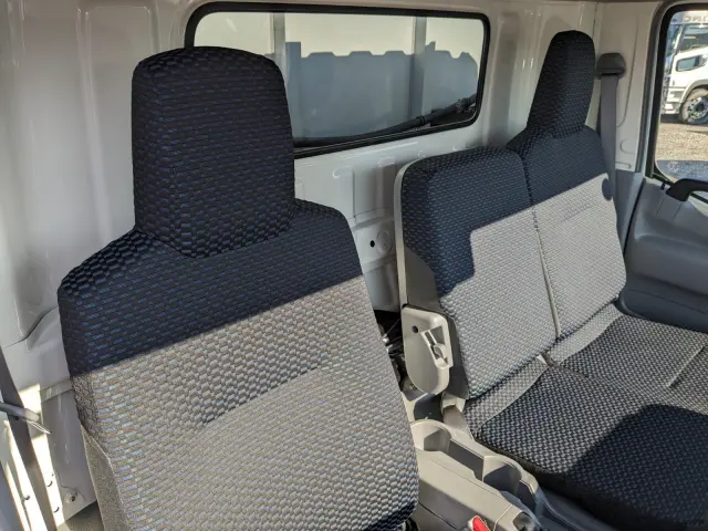 日野 デュトロ 2KG-XZU710M(2WD)の写真31