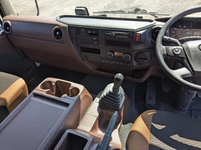 日野 レンジャー 2KG-FD2ABG(2WD)の写真25