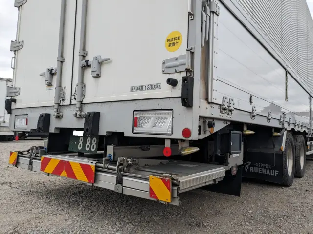 日野 プロフィア 2DG-FW1AHJ(8x4)の写真6