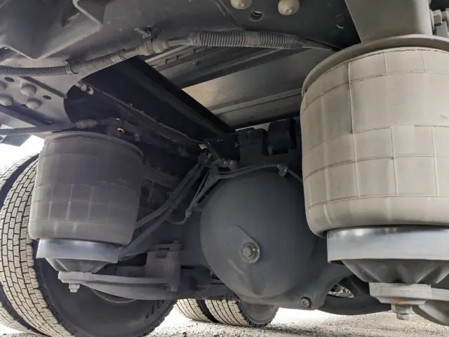 日野 プロフィア 2DG-FW1AHJ(8x4)の写真22