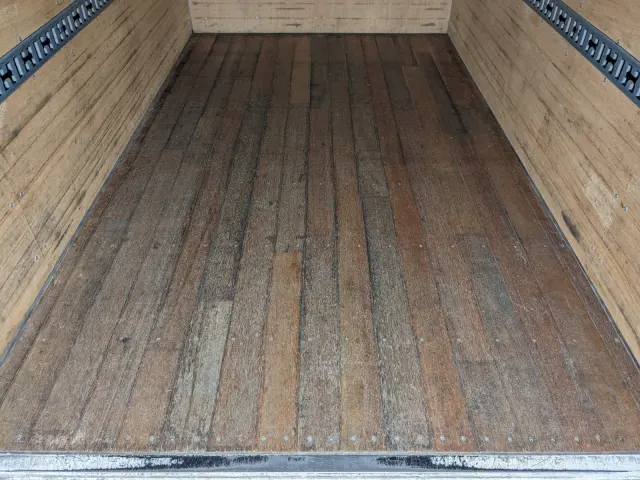 三菱 キャンター 2RG-FBA20(2WD)の写真12