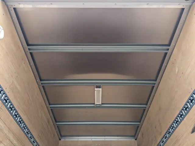 三菱 キャンター 2RG-FBA20(2WD)の写真13