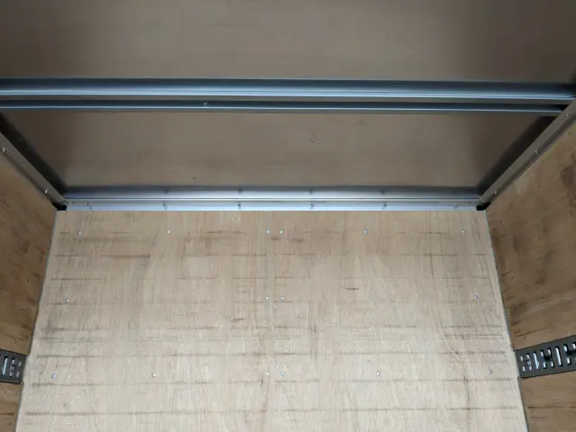 三菱 キャンター 2RG-FBA20(2WD)の写真15