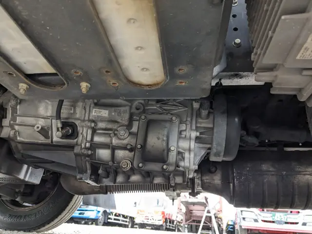 三菱 キャンター 2RG-FBA20(2WD)の写真21