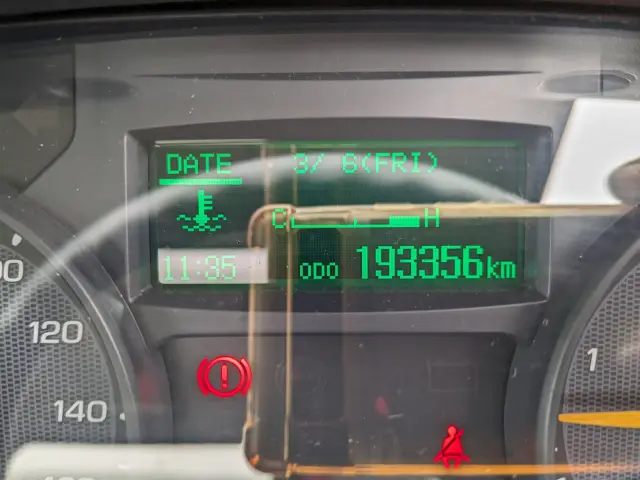 三菱 キャンター 2RG-FBA20(2WD)の写真24