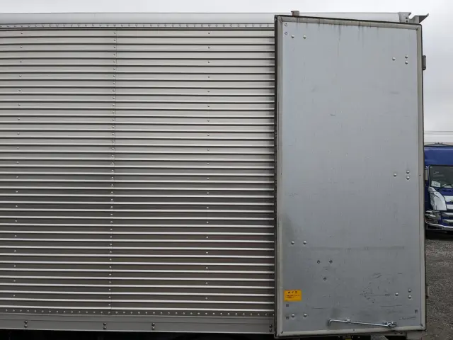 三菱 キャンター 2RG-FBA20(2WD)の写真31