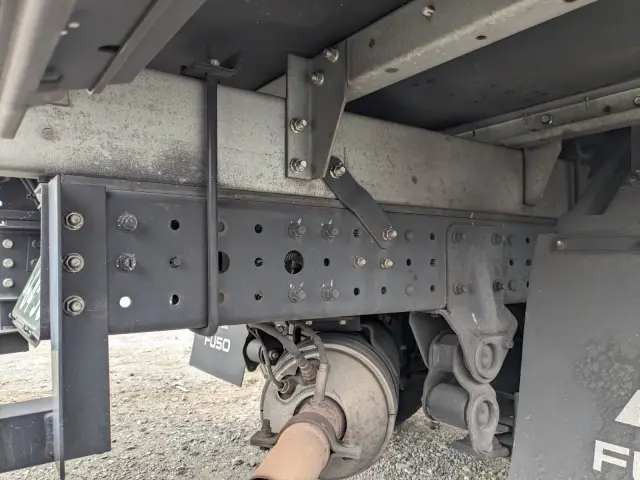 三菱 キャンター 2RG-FBA20(2WD)の写真35