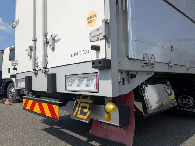 ＵＤ クオン 2PG-CG5CA(8x4)の写真8