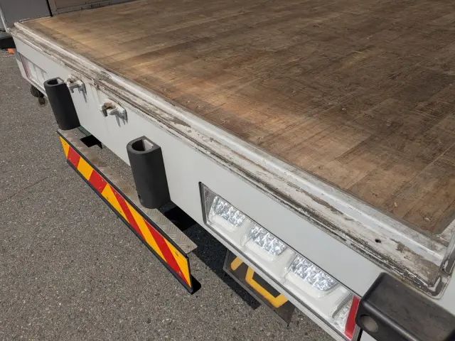 ＵＤ クオン 2PG-CG5CA(8x4)の写真11