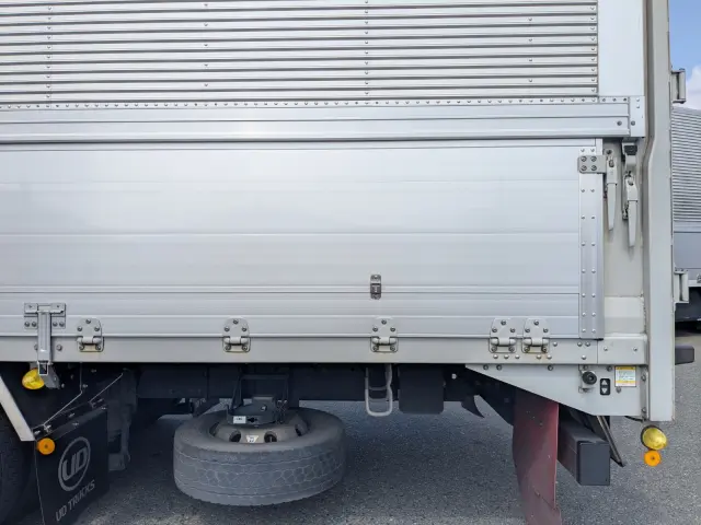 ＵＤ クオン 2PG-CG5CA(8x4)の写真32