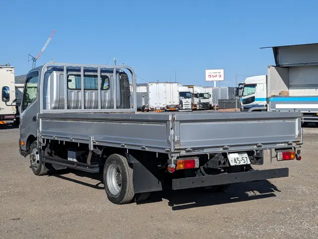 トヨタ ダイナ TKG-XZU712(2WD)の写真4