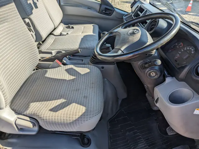 トヨタ ダイナ TKG-XZU712(2WD)の写真24