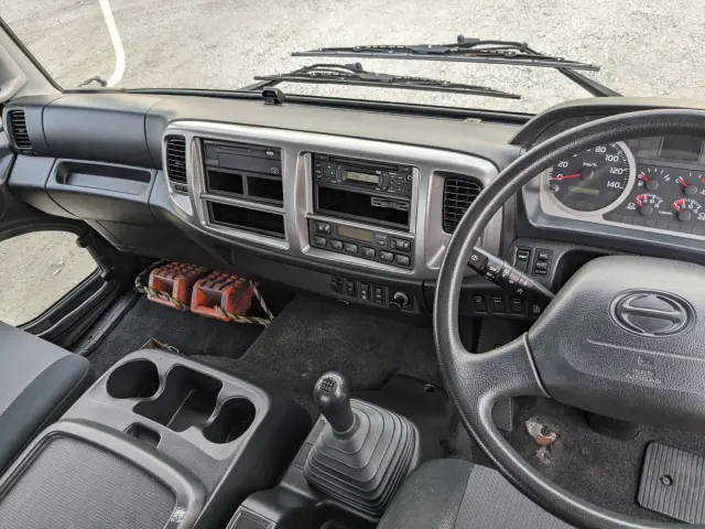 日野 レンジャー TKG-FD7JLAG(2WD)の写真24