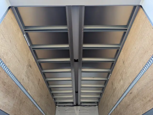 日野 レンジャー 2KG-FD2ABG(2WD)の写真16