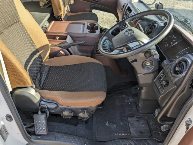 日野 レンジャー 2KG-FD2ABG(2WD)の写真37