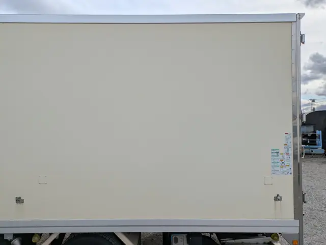 いすゞ フォワード 2PG-FRR90T2(2WD)の写真22