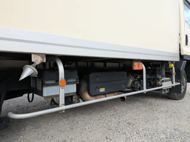 いすゞ フォワード 2PG-FRR90T2(2WD)の写真36