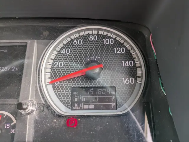 いすゞ フォワード 2PG-FRR90T2(2WD)の写真42