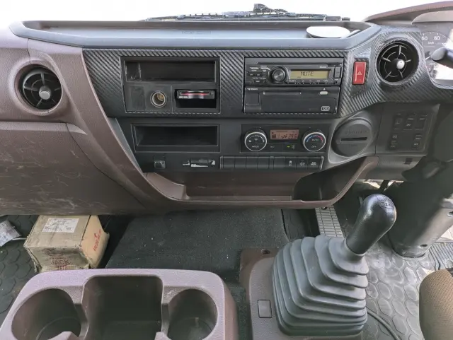 日野 レンジャー 2PG-FD2ABG(2WD)の写真21