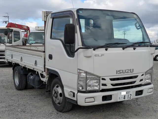いすゞ エルフ TRG-NHR85A(2WD)の写真2