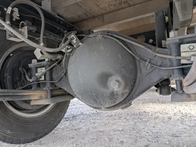 いすゞ エルフ TRG-NHR85A(2WD)の写真20