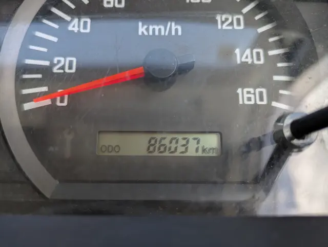 いすゞ エルフ TRG-NHR85A(2WD)の写真26