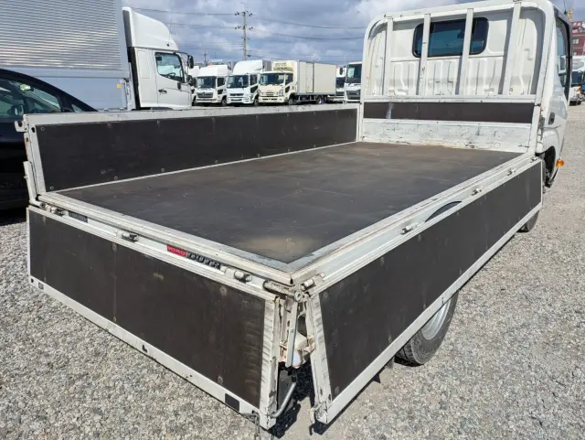 日野 デュトロ TPG-XZU605M(2WD)の写真17