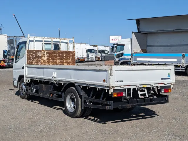 三菱 キャンター 2RG-FEAV0(2WD)の写真4