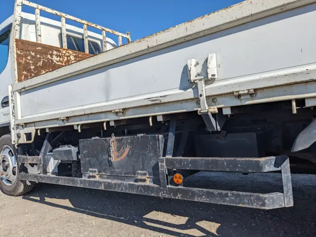 三菱 キャンター 2RG-FEAV0(2WD)の写真30