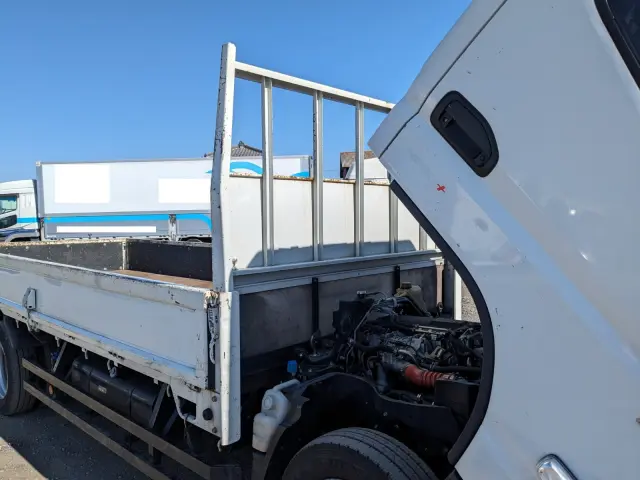 三菱 キャンター 2RG-FEAV0(2WD)の写真38