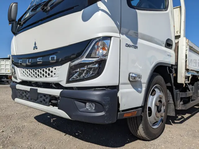 三菱 キャンター 2RG-FEAV0(2WD)の写真39