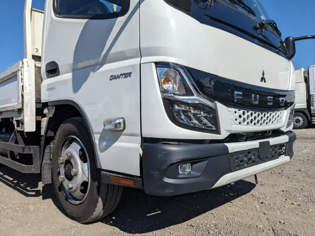 三菱 キャンター 2RG-FEAV0(2WD)の写真40