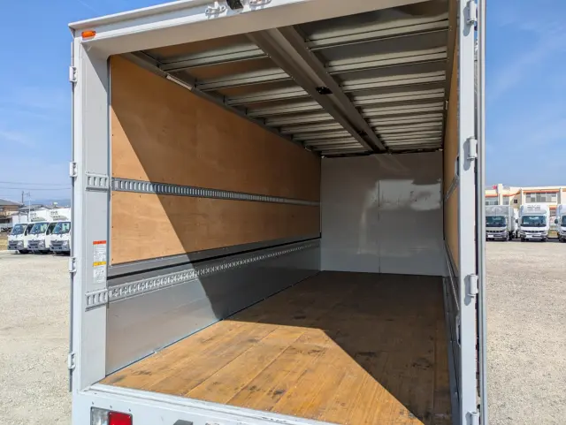 日野 レンジャー 2KG-FD2ABG(2WD)の写真17