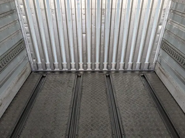 日野 プロフィア 2DG-FW1AHJ(8x4)の写真13