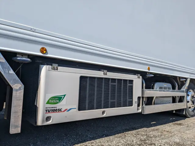 日野 プロフィア 2DG-FW1AHJ(8x4)の写真23