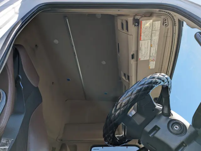 日野 プロフィア 2DG-FW1AHJ(8x4)の写真29