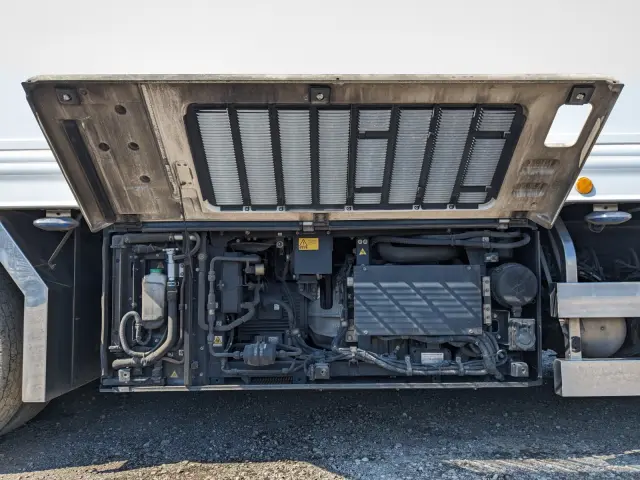 日野 プロフィア 2DG-FW1AHJ(8x4)の写真41