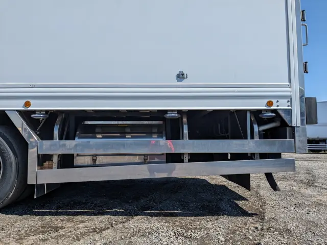 日野 プロフィア 2DG-FW1AHJ(8x4)の写真46