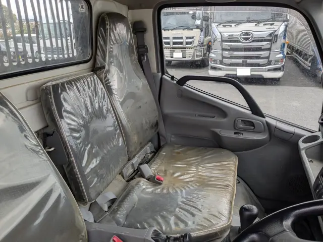 日野 デュトロ TKG-XZC610T(2WD)の写真24