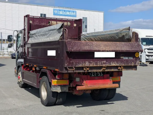 いすゞ フォワード PDG-FTR34S2(2WD)の写真4