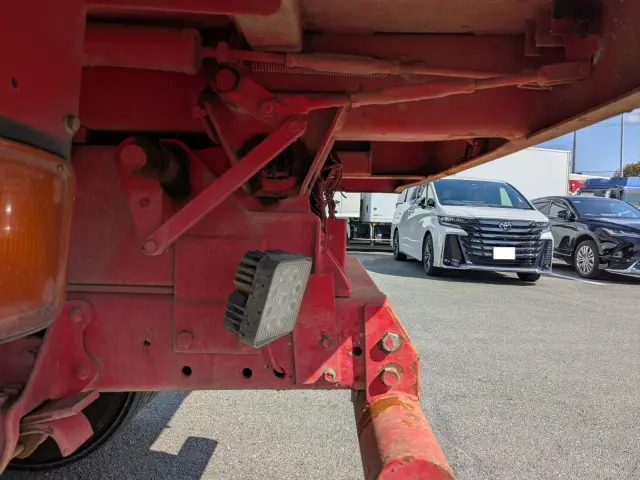 いすゞ フォワード PDG-FTR34S2(2WD)の写真9