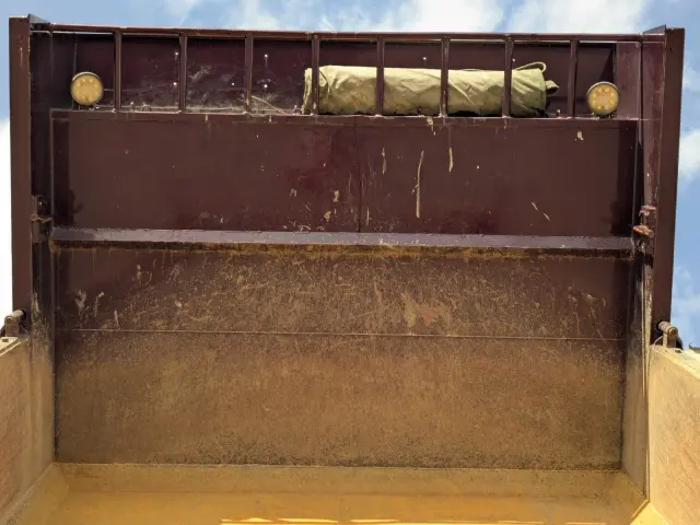 いすゞ フォワード PDG-FTR34S2(2WD)の写真23