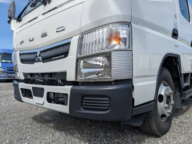 三菱 キャンター 2RG-FGA20(4WD)の写真38